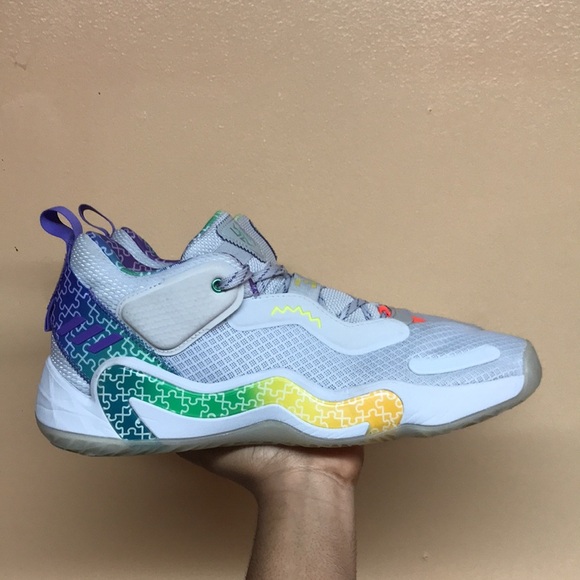 Adidas D.O.N. Issue 3 “Autism Awareness” - Picture 1 of 17